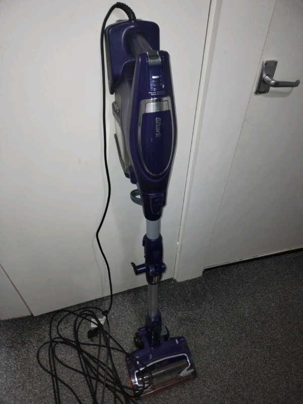 Shark corded vac | in Huddersfield 
